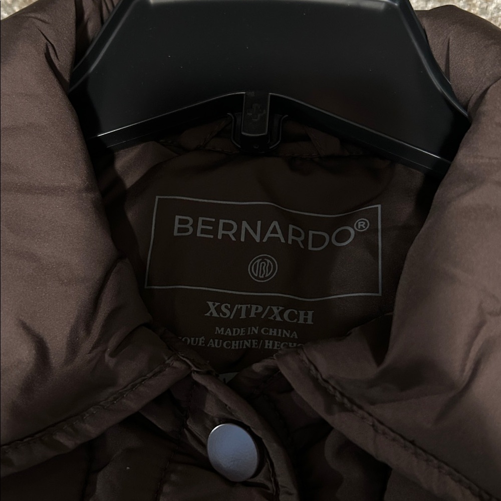 Bernardo Quilted Jacket - Picture 3 of 3